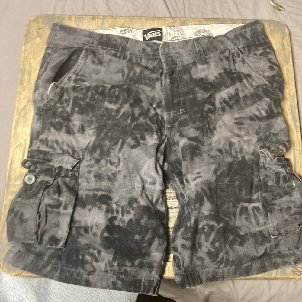 Vans shorts 36